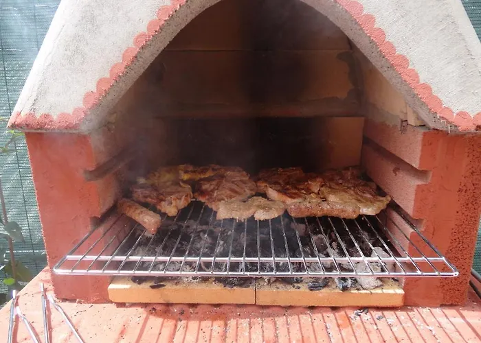 招待所 For All Seasons 4*