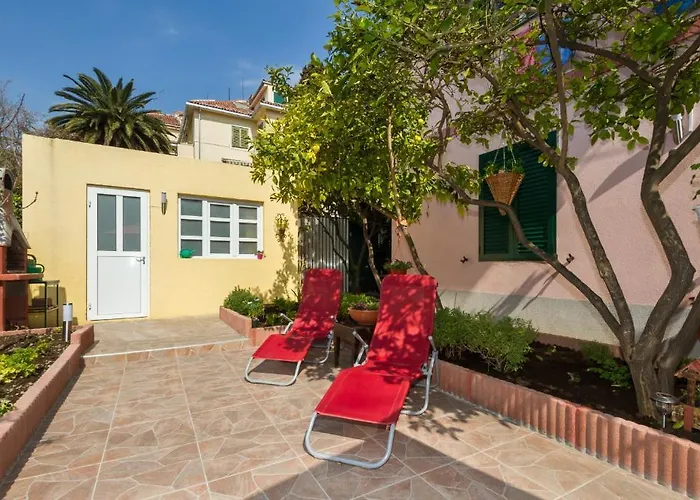 招待所 For All Seasons 斯普利特