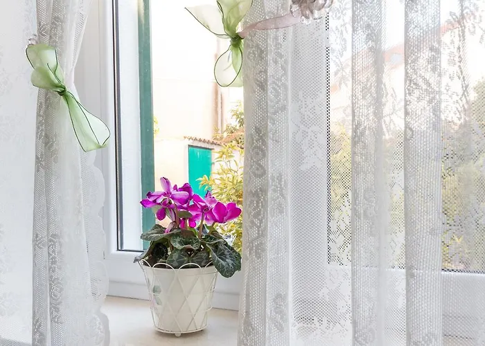 For All Seasons Konukevi 4*